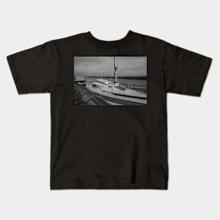 Boat moored up on the River Yare in Acle in the heart of the Norfolk Broads Kids T-Shirt